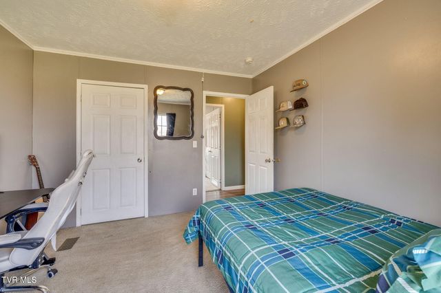 1576 Corby Bridge Road, Chuckey, TN 37641