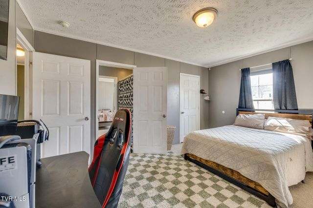 1576 Corby Bridge Road, Chuckey, TN 37641