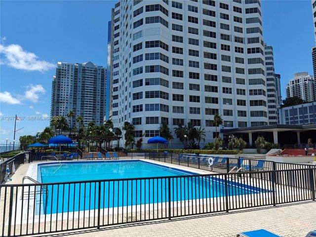 999 Brickell Bay Drive 1105, Miami, FL 33131