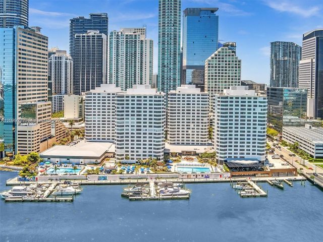 999 Brickell Bay Drive 1105, Miami, FL 33131