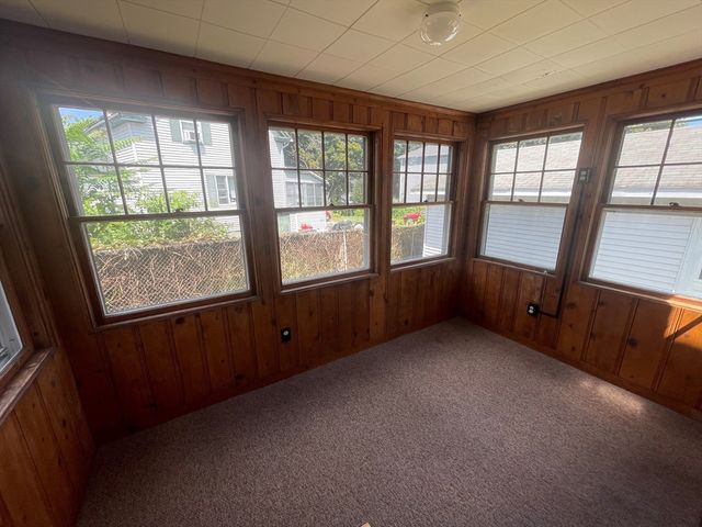 35 Sparks Street, Lowell, MA 01854