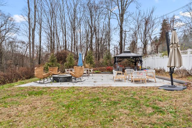 151 North Street, Ridgefield, CT 06877