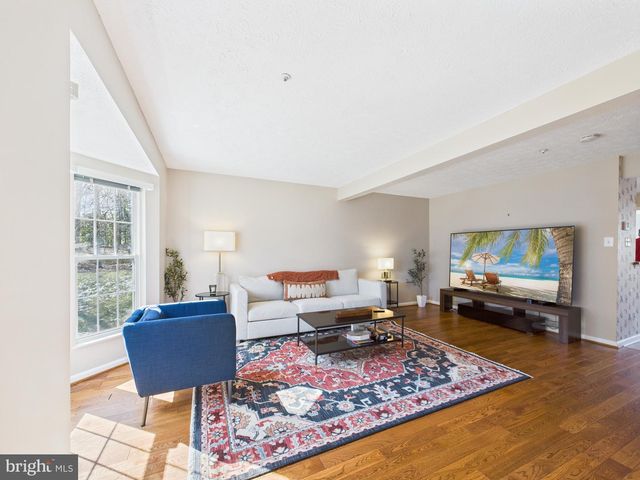 5110 WINDERMERE CIR, Baltimore, MD 21237