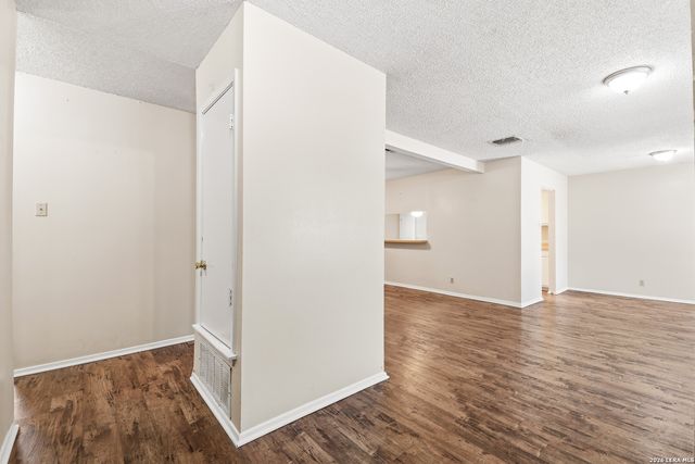 5416 RAMBOWLLETTE DR, San Antonio, TX 78247