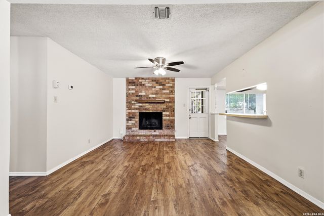 5416 RAMBOWLLETTE DR, San Antonio, TX 78247