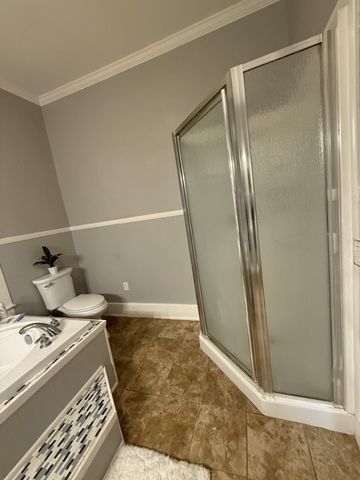 409 N Military Ave, N, Lawrenceburg, TN 38464