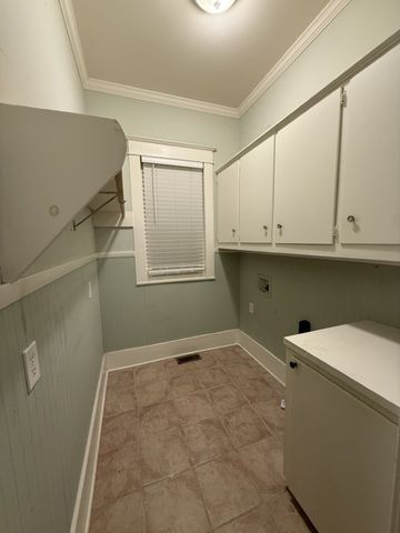 409 N Military Ave, N, Lawrenceburg, TN 38464