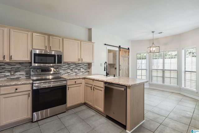 104 CRESTMONT LANE, Pelham, AL 35124