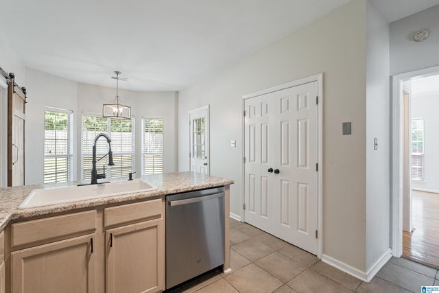 104 CRESTMONT LANE, Pelham, AL 35124