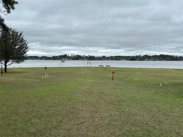 11530 Twain Drive, Montgomery, TX 77356