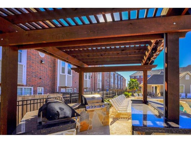 1198 Jones Butler Road 3008, College Station, TX 77840