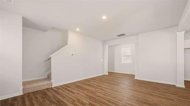 100 Oakchase Park Lane, Hampton, GA 30228