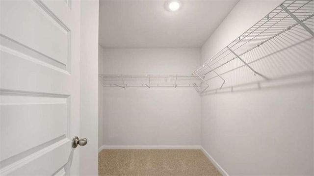 100 Oakchase Park Lane, Hampton, GA 30228