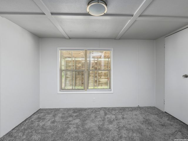10323 HILLBROOK RD, Schertz, TX 78108