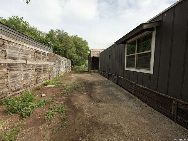 10323 HILLBROOK RD, Schertz, TX 78108