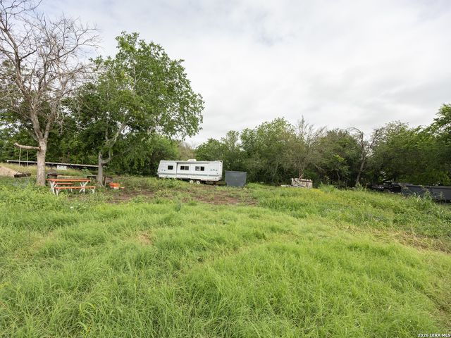 10323 HILLBROOK RD, Schertz, TX 78108