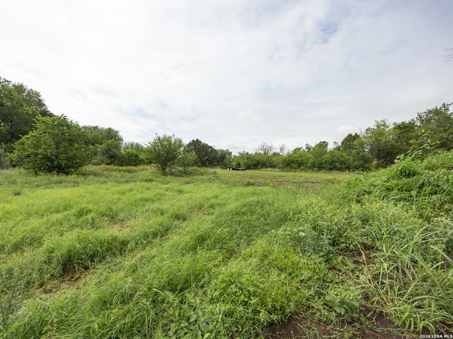 10323 HILLBROOK RD, Schertz, TX 78108