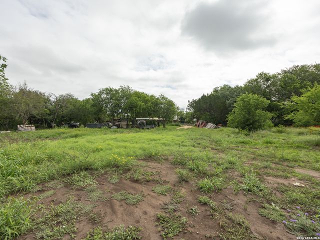 10323 HILLBROOK RD, Schertz, TX 78108