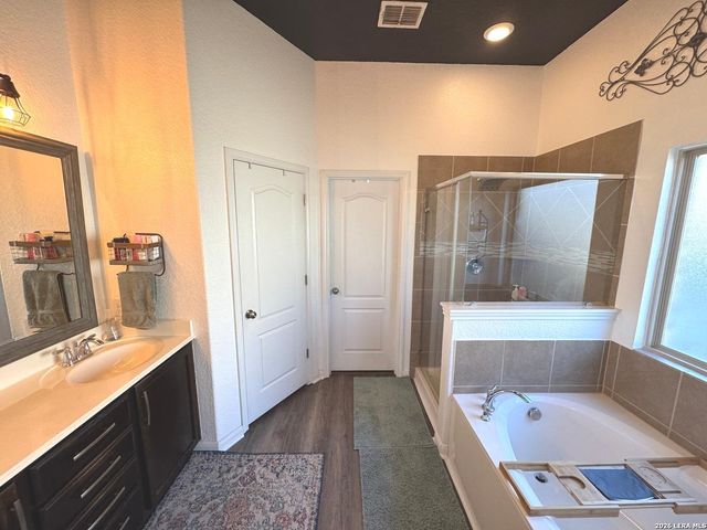 13438 Canyon Mdw, San Antonio, TX 78254