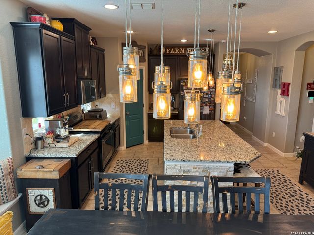 13438 Canyon Mdw, San Antonio, TX 78254