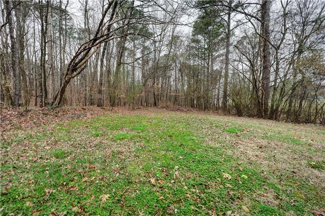 1021 Newtown Creek Loop NE, Calhoun, GA 30701