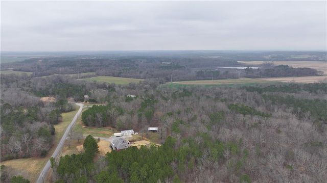 1021 Newtown Creek Loop NE, Calhoun, GA 30701