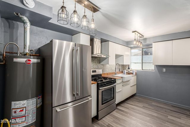 2941 N 19TH Avenue 95, Phoenix, AZ 85015