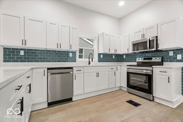 326 N Hamilton, Indianapolis, IN 46201