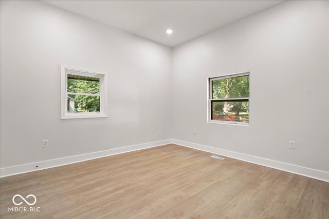 326 N Hamilton, Indianapolis, IN 46201