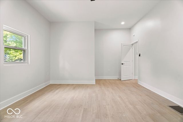 326 N Hamilton, Indianapolis, IN 46201
