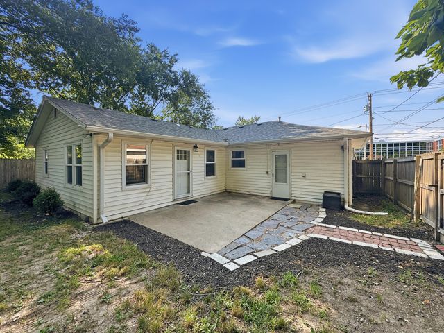 1605 W WORLEY ST, Columbia, MO 65203
