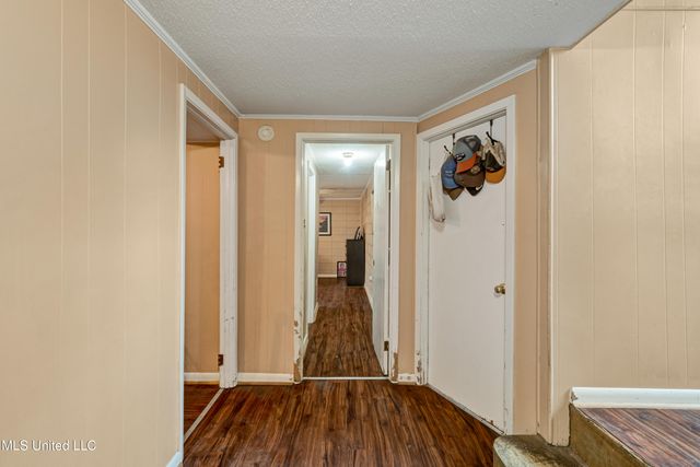 156 Balboa Drive, Hattiesburg, MS 39402