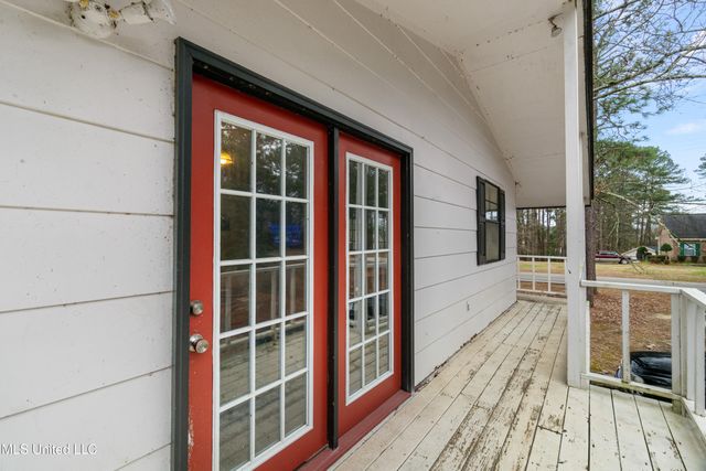 156 Balboa Drive, Hattiesburg, MS 39402