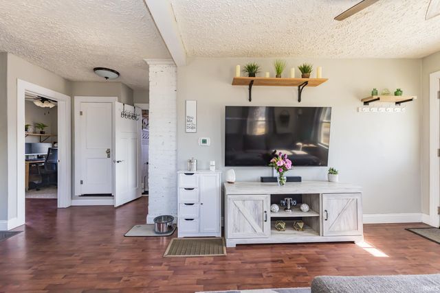 800 W Wills Avenue, Muncie, IN 47303