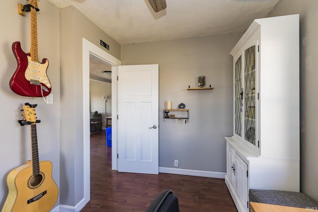 800 W Wills Avenue, Muncie, IN 47303