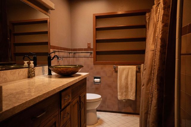 534 E Morton Avenue, Porterville, CA 93257