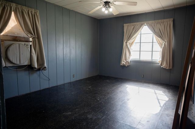 534 E Morton Avenue, Porterville, CA 93257