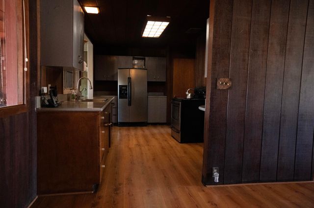 534 E Morton Avenue, Porterville, CA 93257