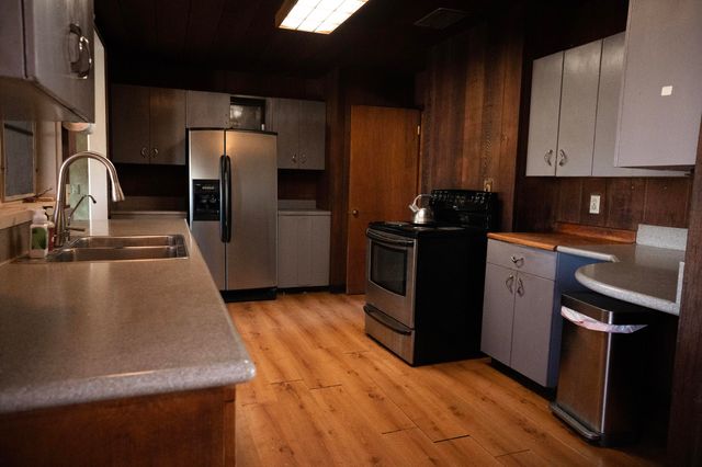 534 E Morton Avenue, Porterville, CA 93257