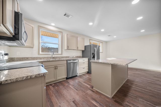 838 San Felipe, Hot Springs, AR 71909