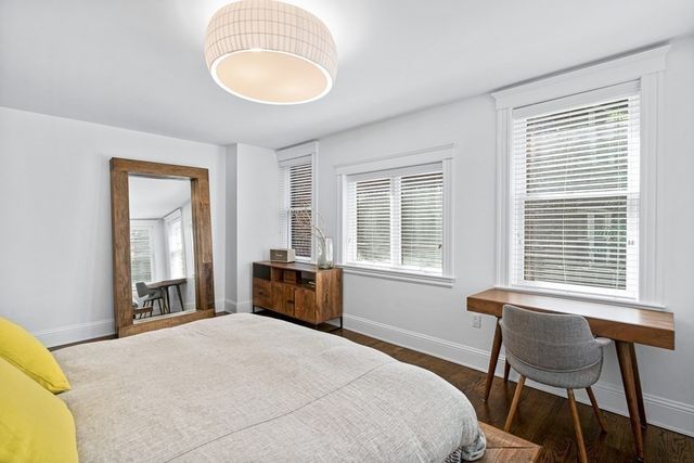290 North St 2, Boston, MA 02113