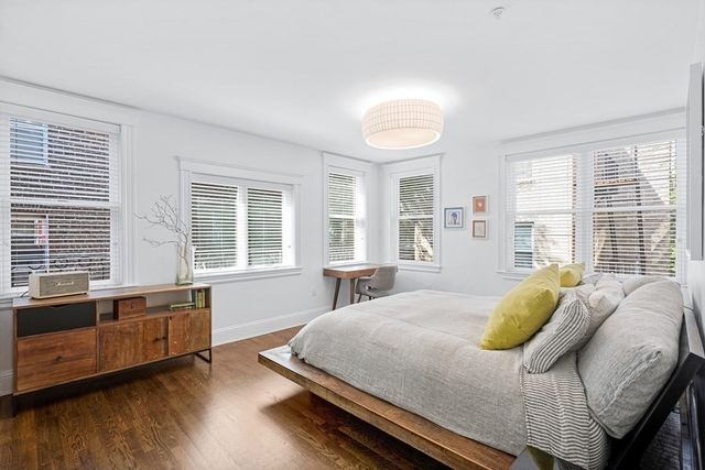 290 North St 2, Boston, MA 02113