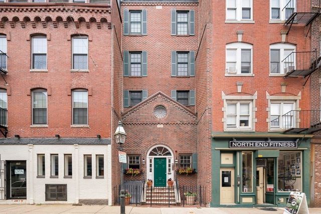 290 North St 2, Boston, MA 02113