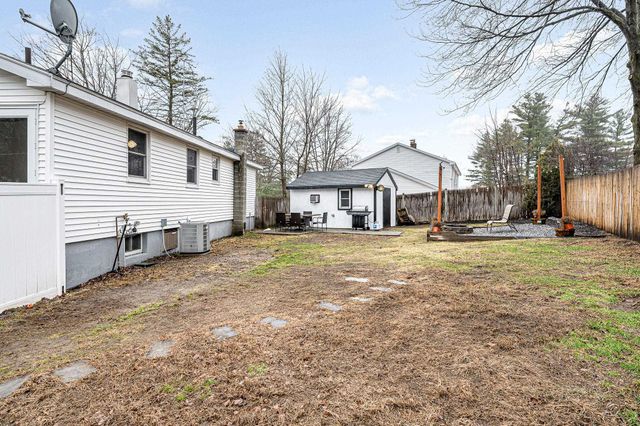 4 Kittery Drive, Nashua, NH 03062