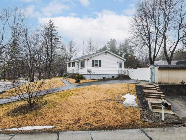 4 Kittery Drive, Nashua, NH 03062