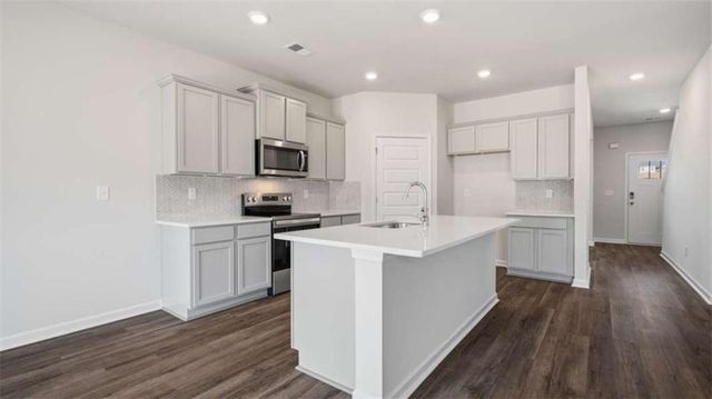 221 Cattle Drive, Perry, GA 31069