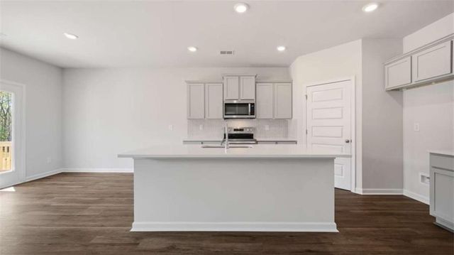 221 Cattle Drive, Perry, GA 31069