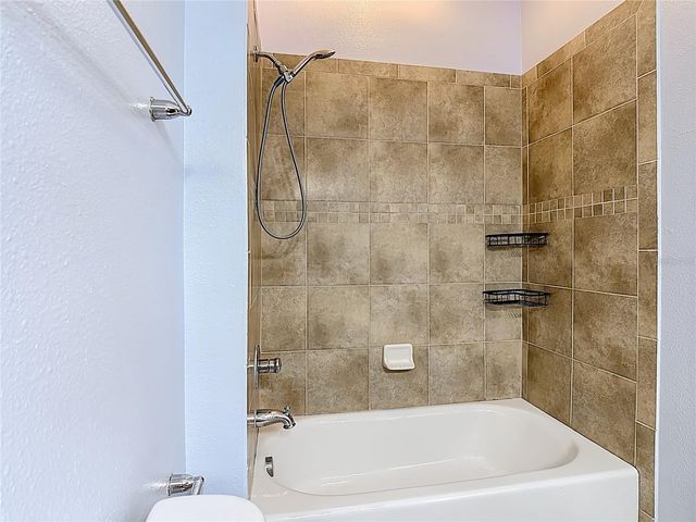 2380 BELLA VISTA DRIVE, Davenport, FL 33897