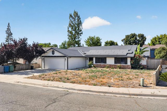 1506 Hope Street, Selma, CA 93662