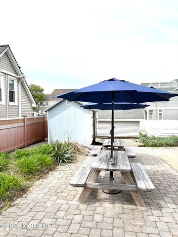 4 Camden Avenue Up, Lavallette, NJ 08735